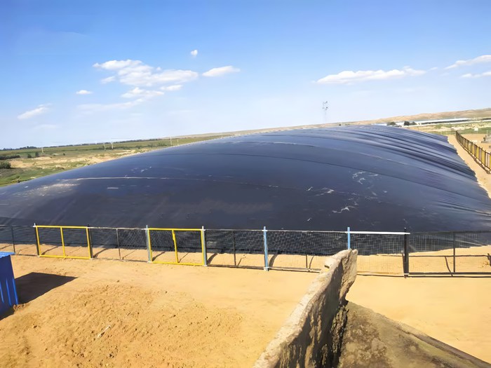 黑膜沼气池工程HDPE土工膜覆盖产气 养殖场粪污处理防渗